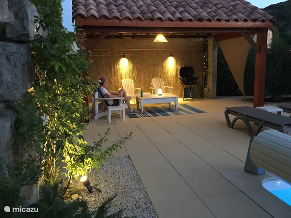 villa_marron_47-3-4646.webp