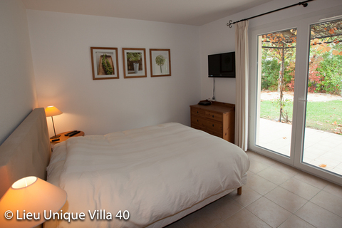 villa-40-lieu-unique-vakantiehuis-gite-villa-huren-frankrijk-00015.jpg