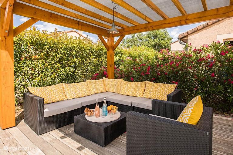 villa_ensoleillee_met_prive_zwembad-23-2225.jpeg