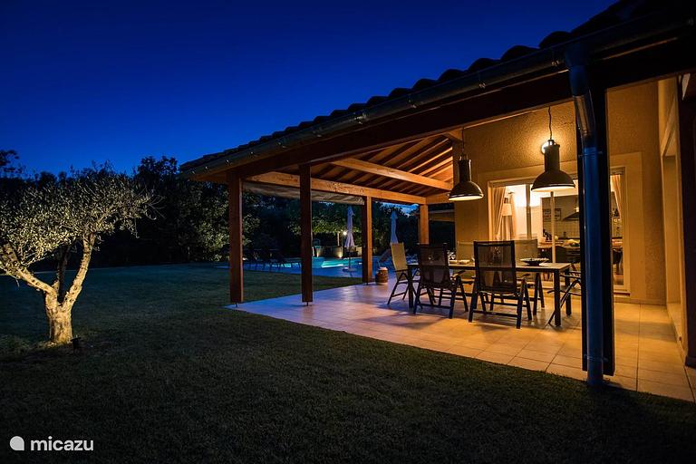 villa_ensoleillee_met_prive_zwembad-28-2225.jpeg